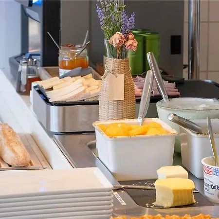 Hotel Ibis Budget Les Chaumes Montauban