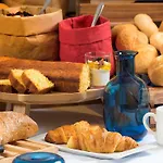 Ibis Budget Les Chaumes Hotel Montauban