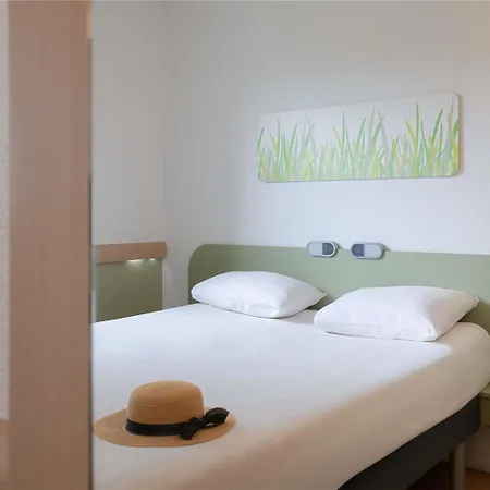Hotel Ibis Budget Les Chaumes *