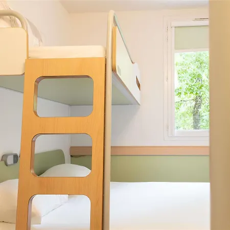 Ibis Budget Les Chaumes Hotel Montauban