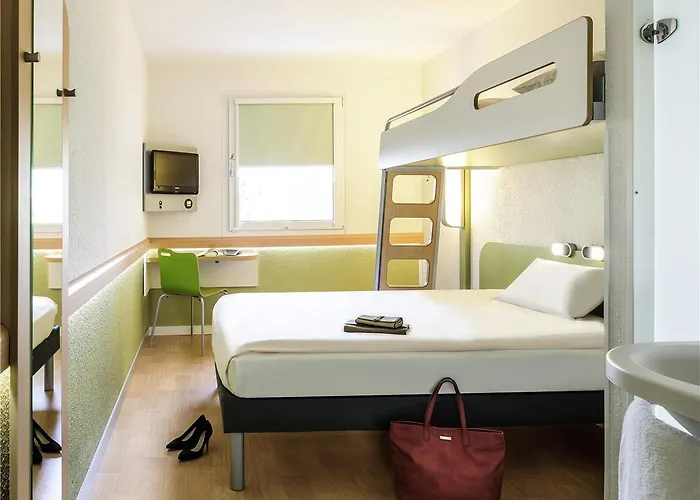 Ibis Budget Les Chaumes Montauban